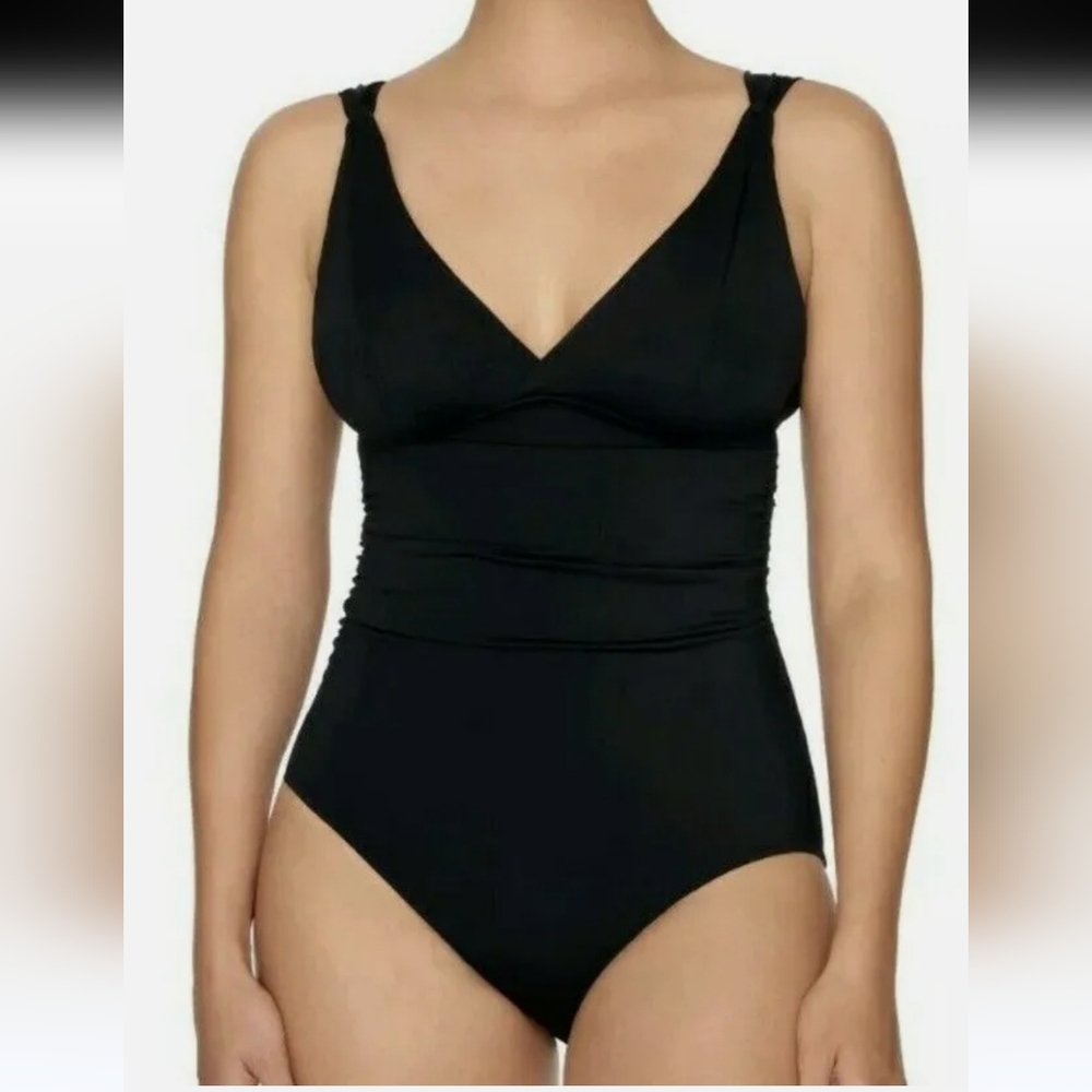 Brand new Time and Tru one piece swimsuit size small
